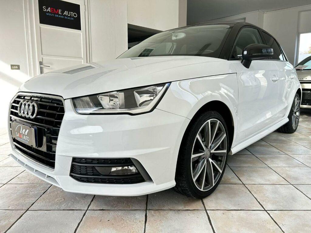 AUDI A1 SPB 1.0 TFSI SLINE